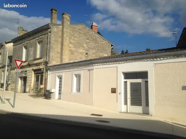 Vente maison plein centre Martillac (33650)