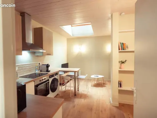 T2 37 m² Besançon - Invest Locatif LCD - avec place de parking privée