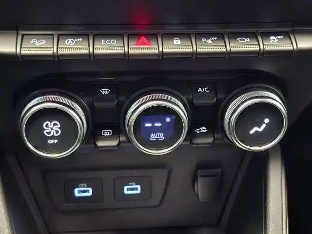 Dacia Duster blue dci 115 4x4 — photo 40