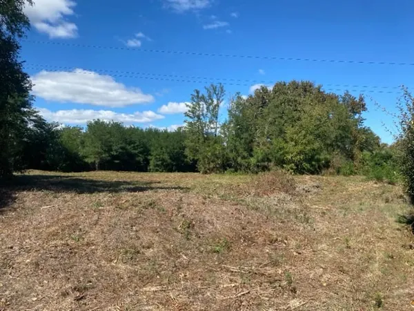 Terrain 1115 m²
