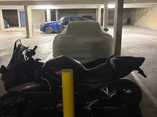 Places de parking double