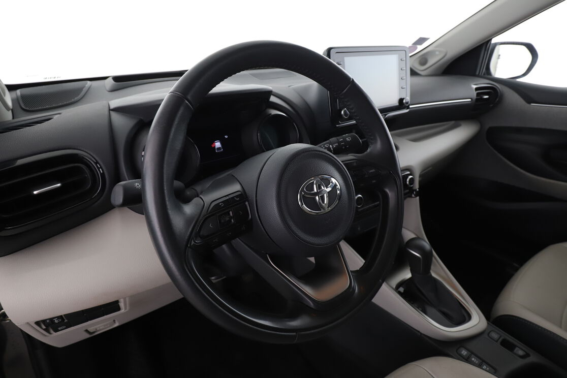 Toyota Yaris 1.5 Hybride Iconic — photo 10
