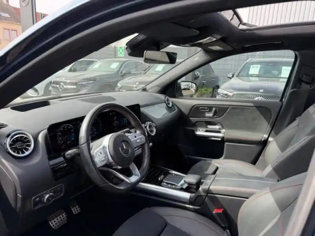 Mercedes Gla 250 e amg line — photo 32