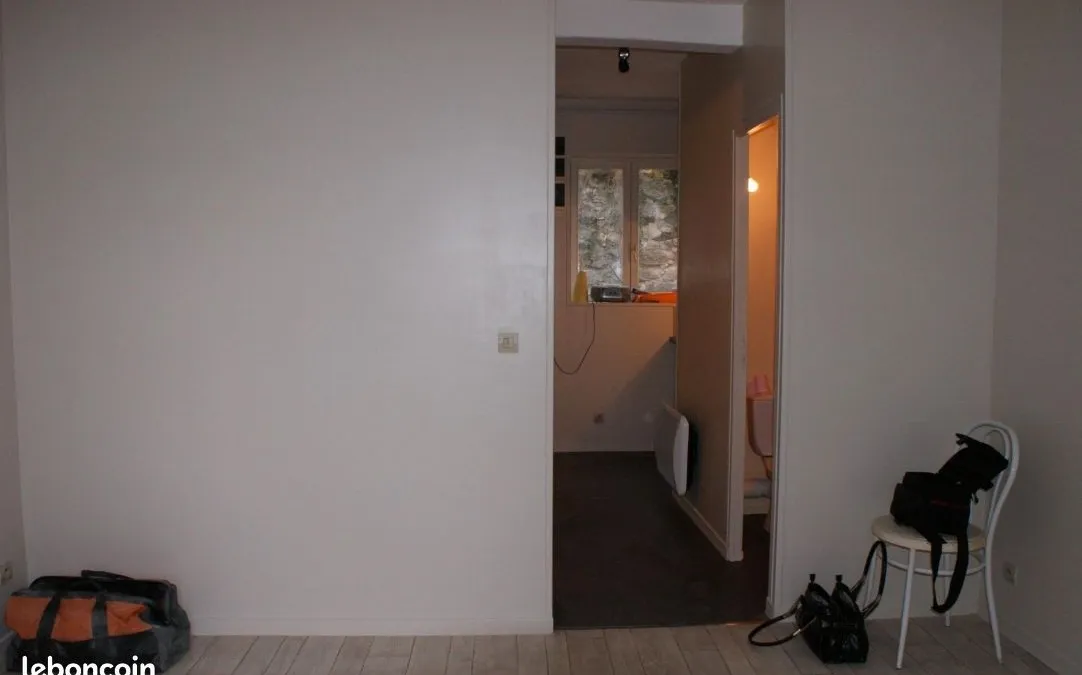Photo 2