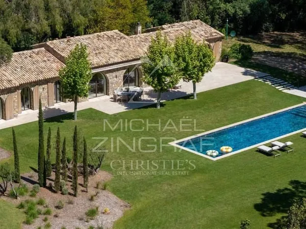 Villa 290 m²