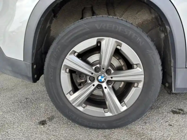 Bmw X1 sdrive18i 136ch — photo 6