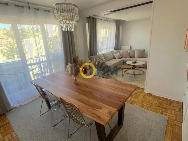 Appartement 4 pièces 81 m²