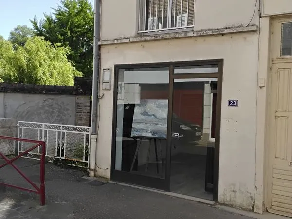 Commerce Vente Château-Renard  24m² 25000€