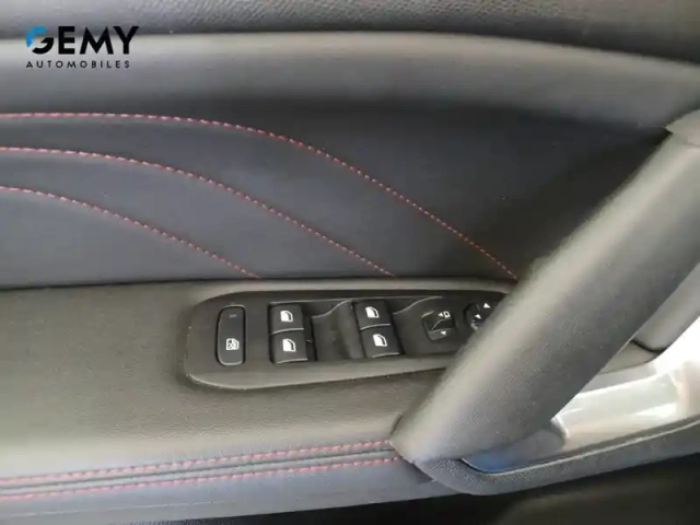 Peugeot 308 sw puretech 130ch s&amp;s bvm6 — photo 16