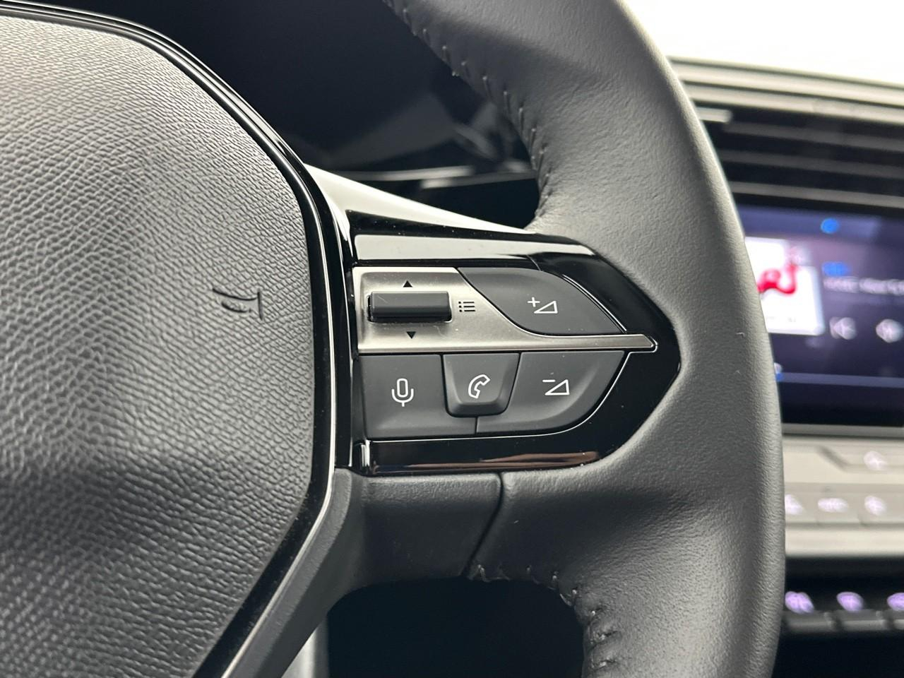 Peugeot 308 sw bluehdi 130ch s&s eat8 allure — photo 19
