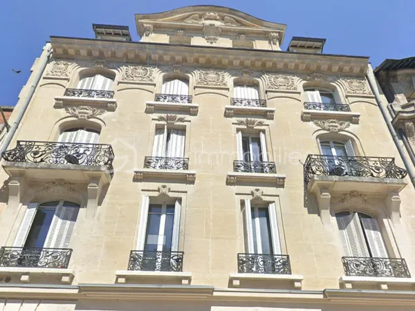 Appartement 6 pièces 98 m²