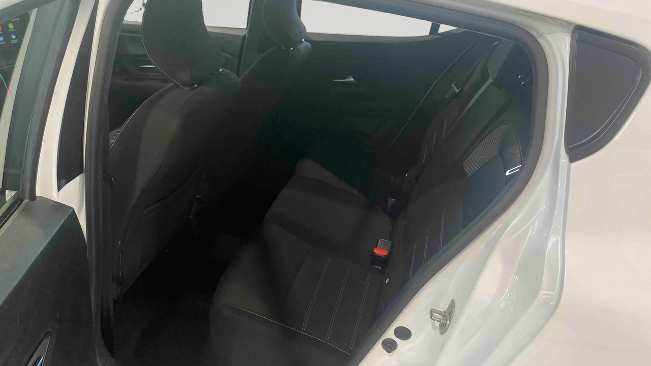 Dacia Sandero ECO-G 100 - 22 — photo 12
