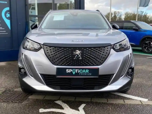 Peugeot 2008 1.2 puretech 130ch s&amp;s roadtrip eat8 — photo 2