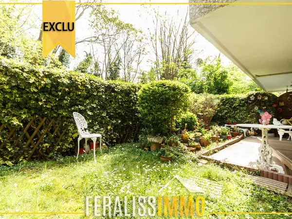 Magnifique F2 avec jardin de 46m2 exposé Sud-Est !