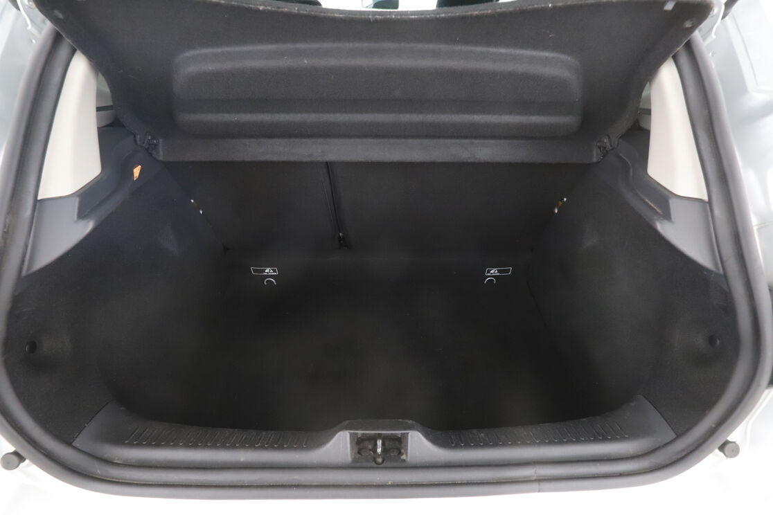 Renault Clio 1.5 dCi Energy Zen — photo 16