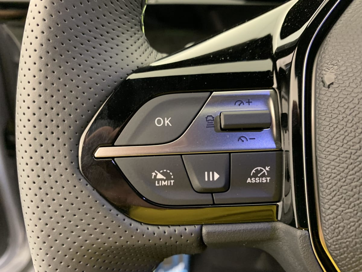 Peugeot 308 — photo 19