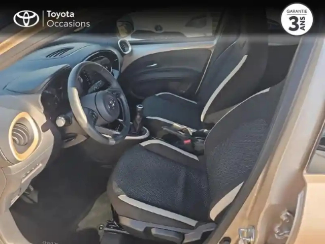 Toyota Aygo X 1.0 vvt-i 72ch design my23 — photo 3