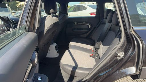 Mini Clubman 1.5 Cooper 136 - Hyde Park – 2017 – 109136 km – Essence – Boîte Manuelle — photo 26