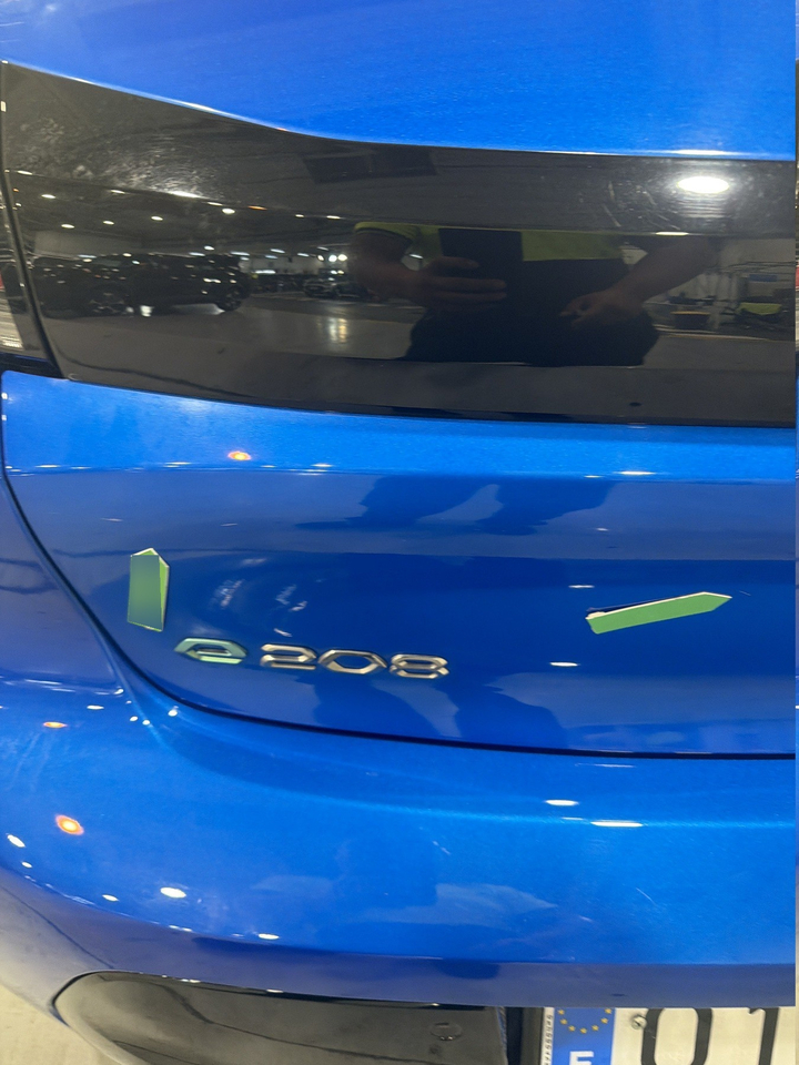 Peugeot 208 — photo 45