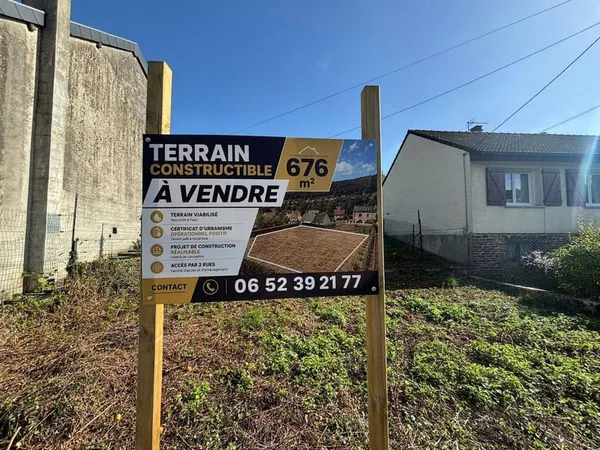 Terrain 676 m²
