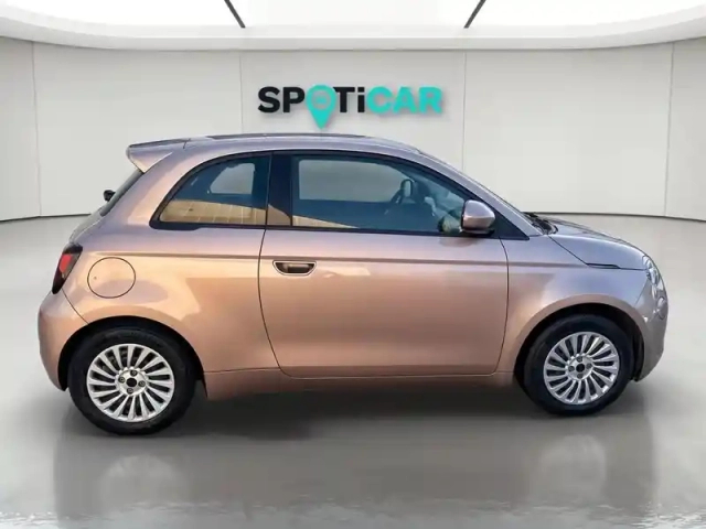 Fiat 500 e 118ch my23 — photo 7