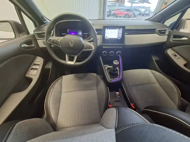 Renault Clio tce 90 ch gsr2 — photo 11