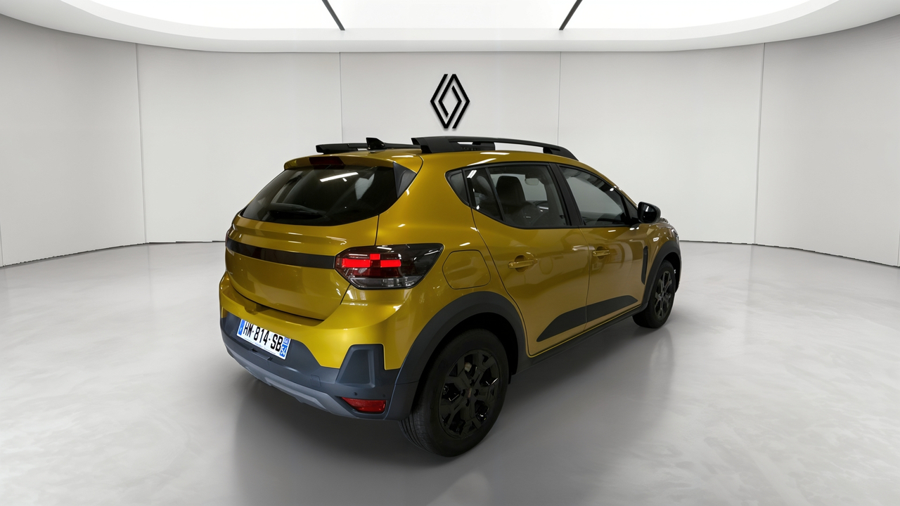 Dacia Sandero Hybrid 155 — photo 5