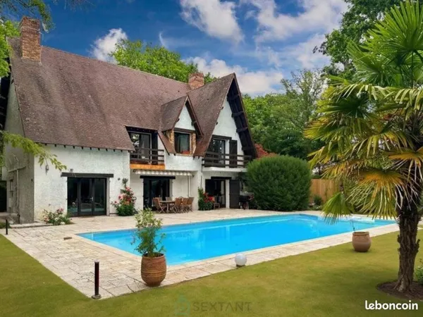 Propriété 9 pièces 312 m²