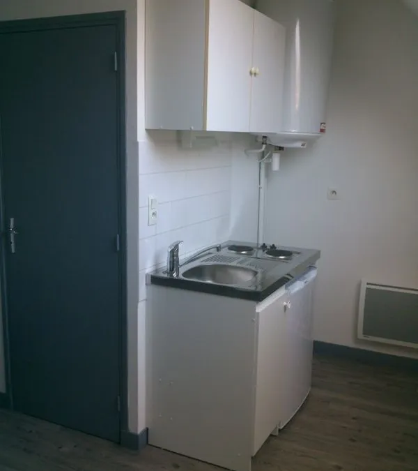 Photo 1
