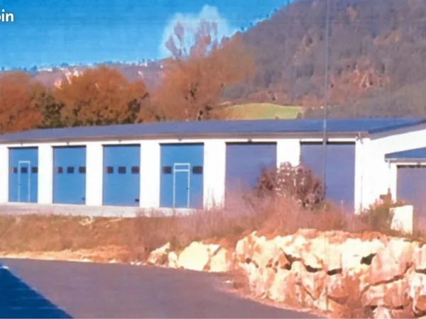 Ateliers/hangars/Garages Neufs - Surface modulable de 32 à 96 m² - Artisans /Auto-entrepreneurs/Part