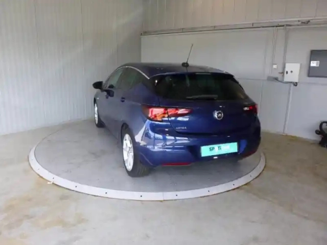Opel Astra 1.2 turbo 110ch elegance business 6cv — photo 7