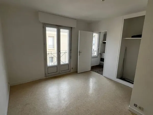 Studio 1 pièce 24 m²