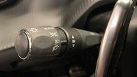 Peugeot 2008 1.2 PureTech 130ch S&S GT EAT8 — photo 23
