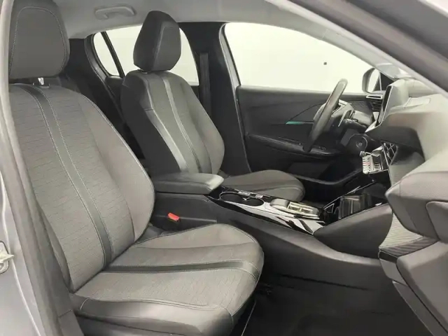 Peugeot 208 puretech 100 s&amp;s eat8 — photo 90