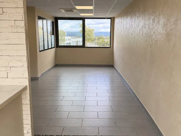 Location local commercial