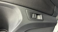 Volkswagen T-Roc 1.5 TSI EVO 150ch Style Exclusive DSG7 — photo 34