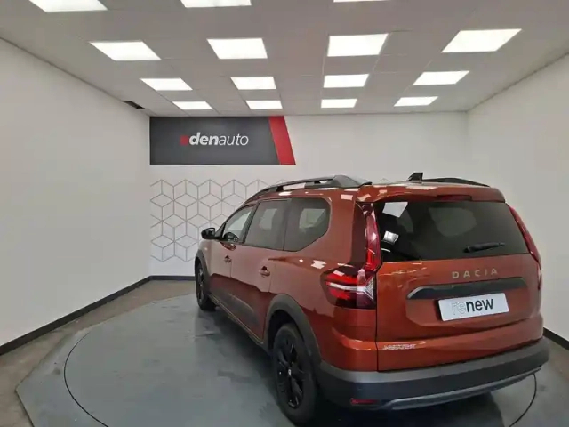 Dacia Jogger eco-g 100 5 places — photo 14