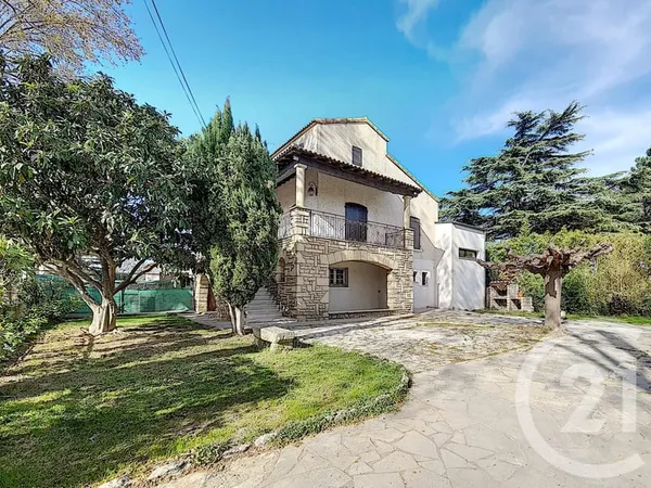 Maison 5 pièces 130 m²