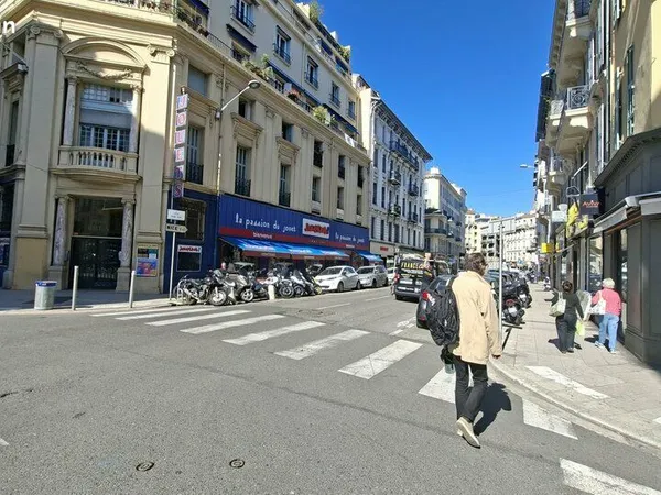 Local commercial 120 m² NICE