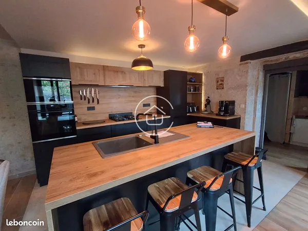 Maison de ville 6 pièces 131 m²