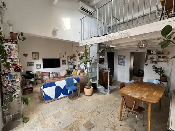 Charmant T4 de 81m2 avec terrasse, garage et mezzanine