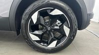 Renault Captur 1.2 TCe 115ch Techno - 25 — photo 11