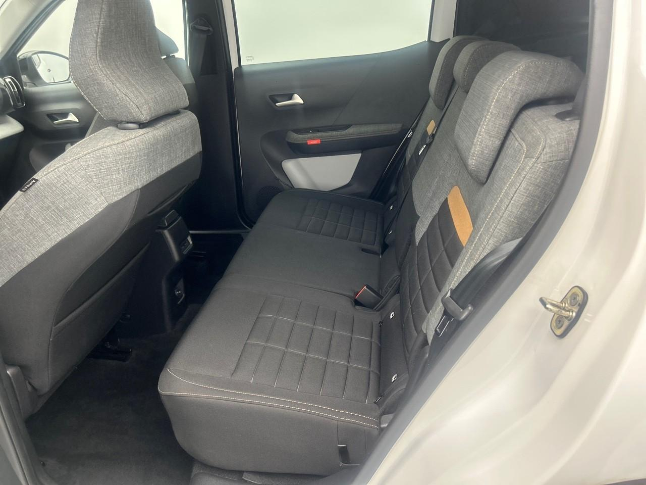 Citroën C3 Aircross hybride 145 ch aut plus — photo 13