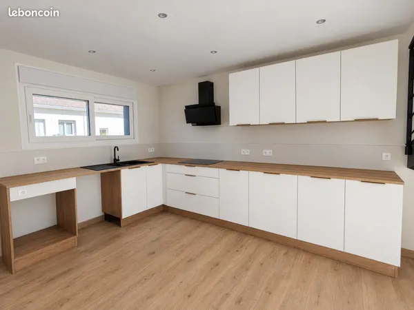 Appartement dans maison mitoyenne