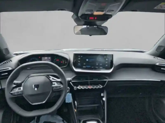 Peugeot 2008 hybrid 110 e-dcs6 — photo 28