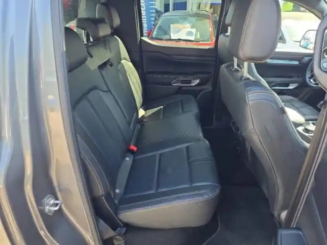 Ford Ranger 3.0 ecoblue v6 240ch stop&amp;start double cabine wildtrak e-4wd bva10 — photo 12