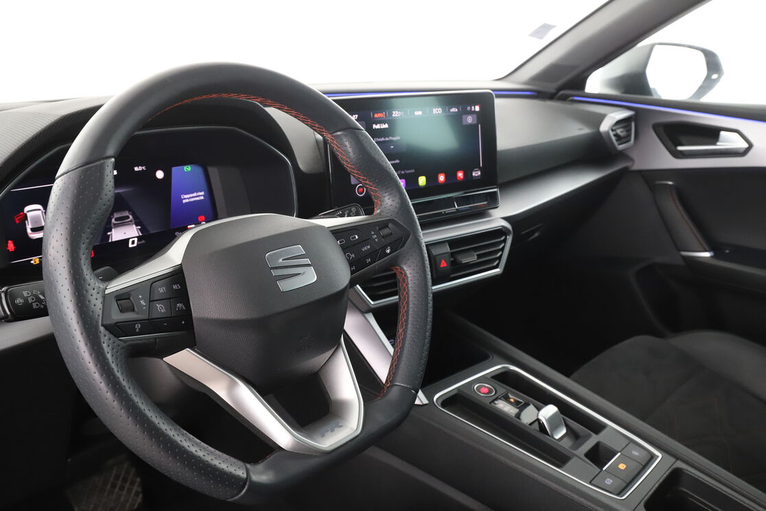 Seat Leon 1.4 TSI e-HYBRID FR DSG6 — photo 10