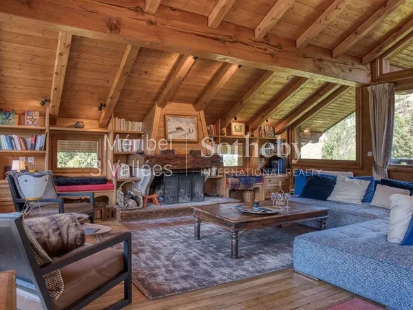 Chalet 10 pièces 320 m²