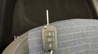 Peugeot 208 1.5 BlueHDi 100 Premium Pack — photo 16