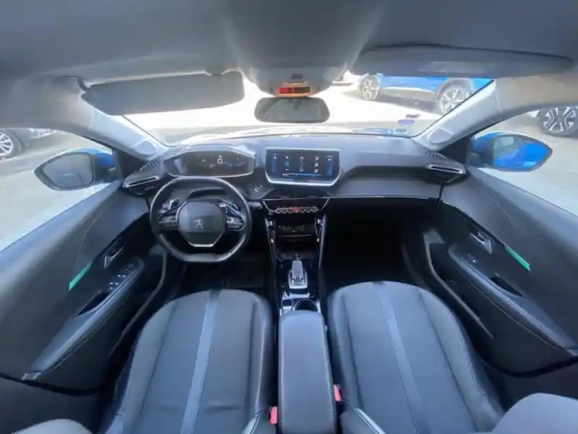 Peugeot 208 ii puretech 100 s&amp;s eat8 allure — photo 6